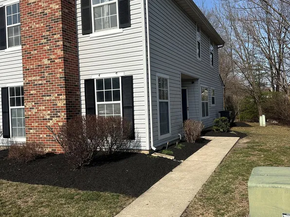 708 Lindsley Ct, Burlington, NJ 08016