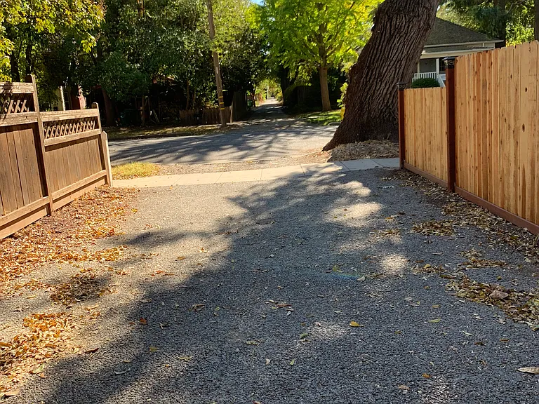 280 E 4th Ave — Photo 27
