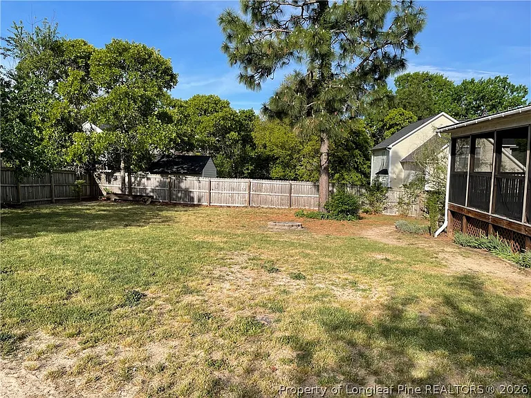 346 Cresthaven Dr — Photo 23