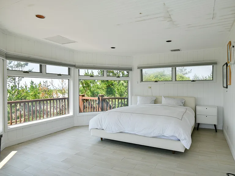 Dune Rd — Photo 18