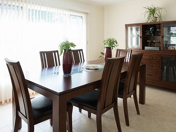 4th image of 1015 Touraine Ave