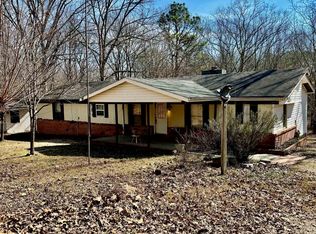 203 Mountain View Cir, Bremen, GA 30110