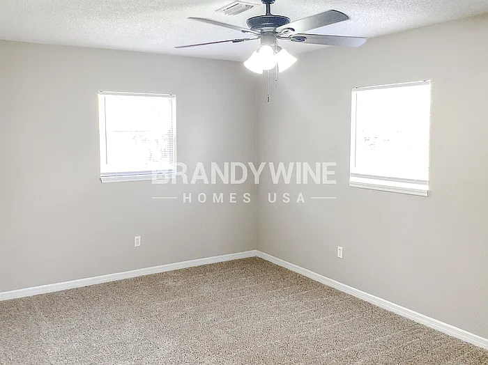 803 E Baker St — Photo 9