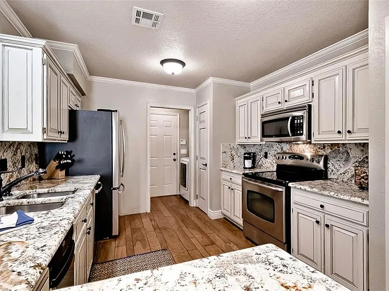 5 S Prairie Dunes Dr #5 — Photo 6