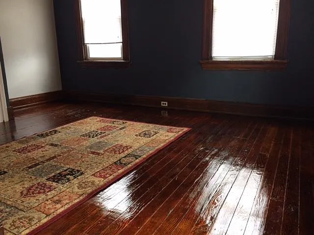 2357 Stratford Ave — Photo 4