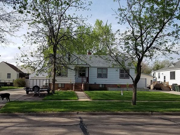 914 E C St