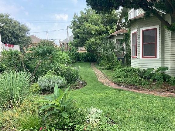 2nd image of 3418 Avenue Q