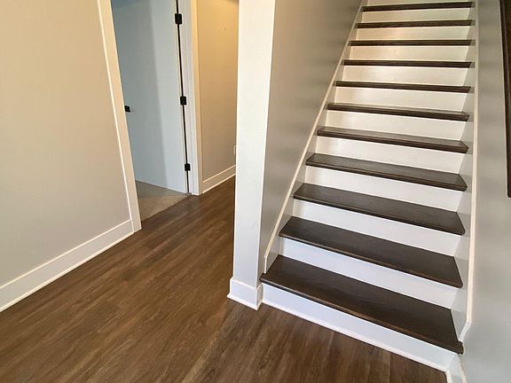 4th image of 403 S Frances St Unit 13