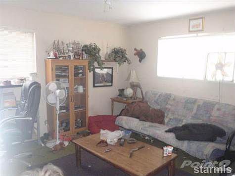 5th image of 1184 Carson Ave