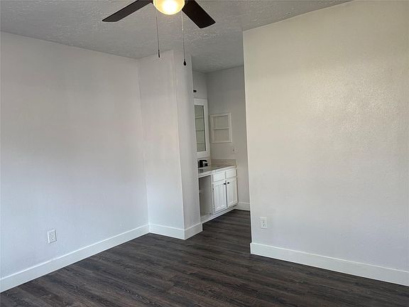 2nd image of 4631 Enchanted Rock Ln