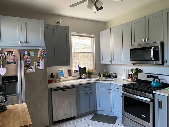 2nd image of 2124 W Berteau Ave #1