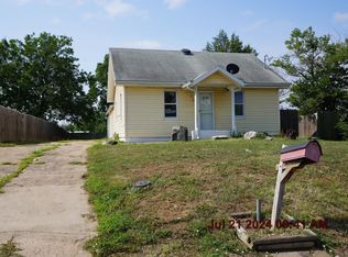 418 W Kansas St, Wellington, KS 67152