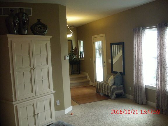 2nd image of 1823 N Jefferson St