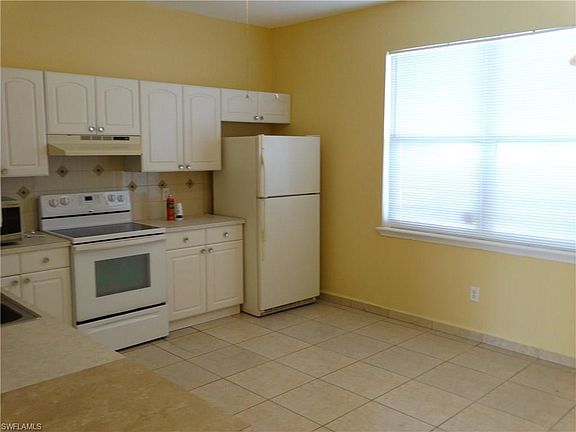4th image of 1040 Abrams Blvd