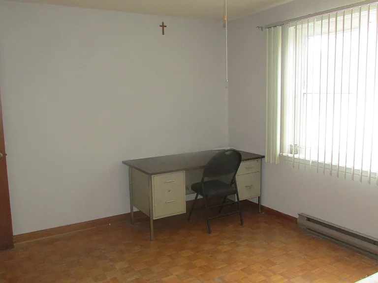 24A Roncesvalles Ave #3 — Photo 12