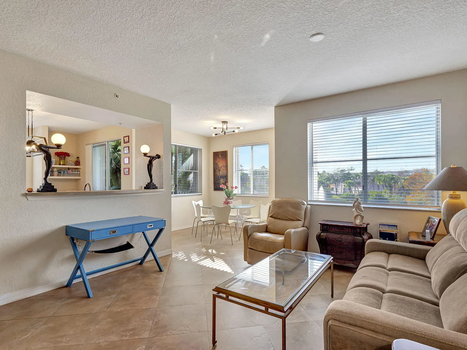 2 bed, 2.0 bath, 1309 sqft, $3,500 — Photo 1