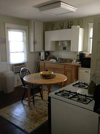 Short Term, Furnished, 3 Bedroom Monthly Rental — Photo 4