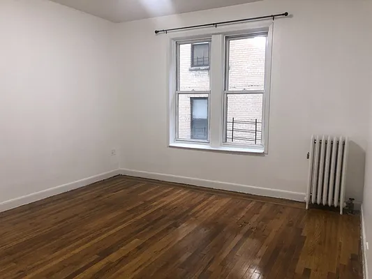 Rented by Anchor Associates | media 19
