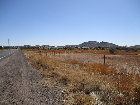 5th image of 5 acres N 7 Avenue #C