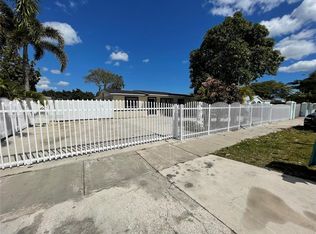 School House Sub, Homestead, FL 33033