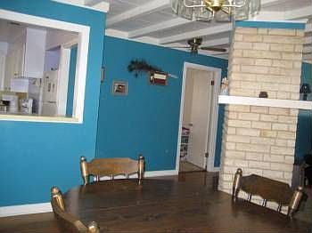 3rd image of 100 Glenmore Dr