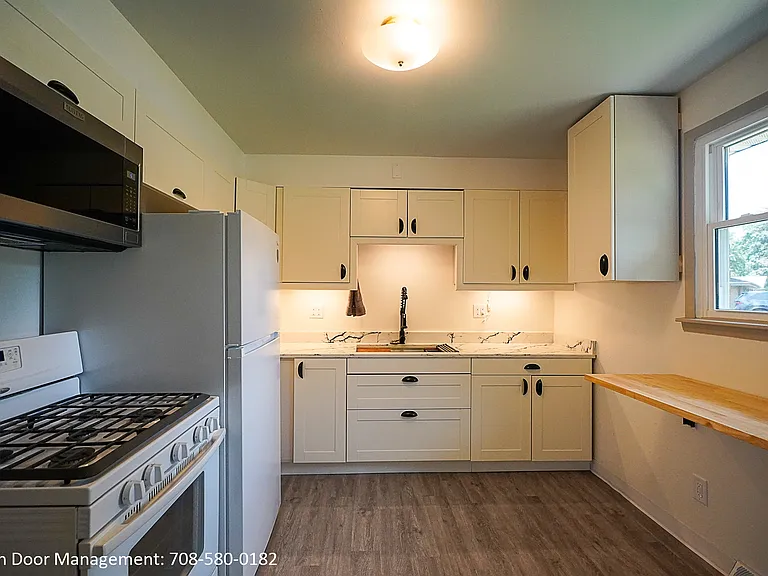 1703 Pinewood Ln #1703 — Photo 18
