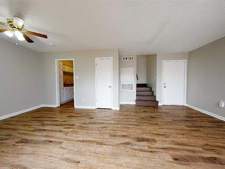 1803 Potomac Pl #B — Photo 7
