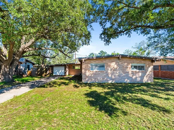 908 W G Ave, Kingsville, TX 78363
