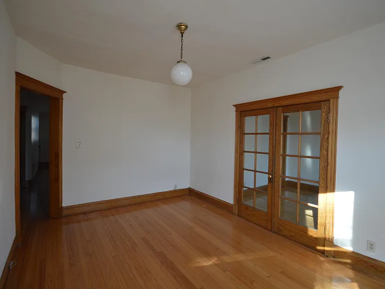 852 W Waveland Ave #3 — Photo 6