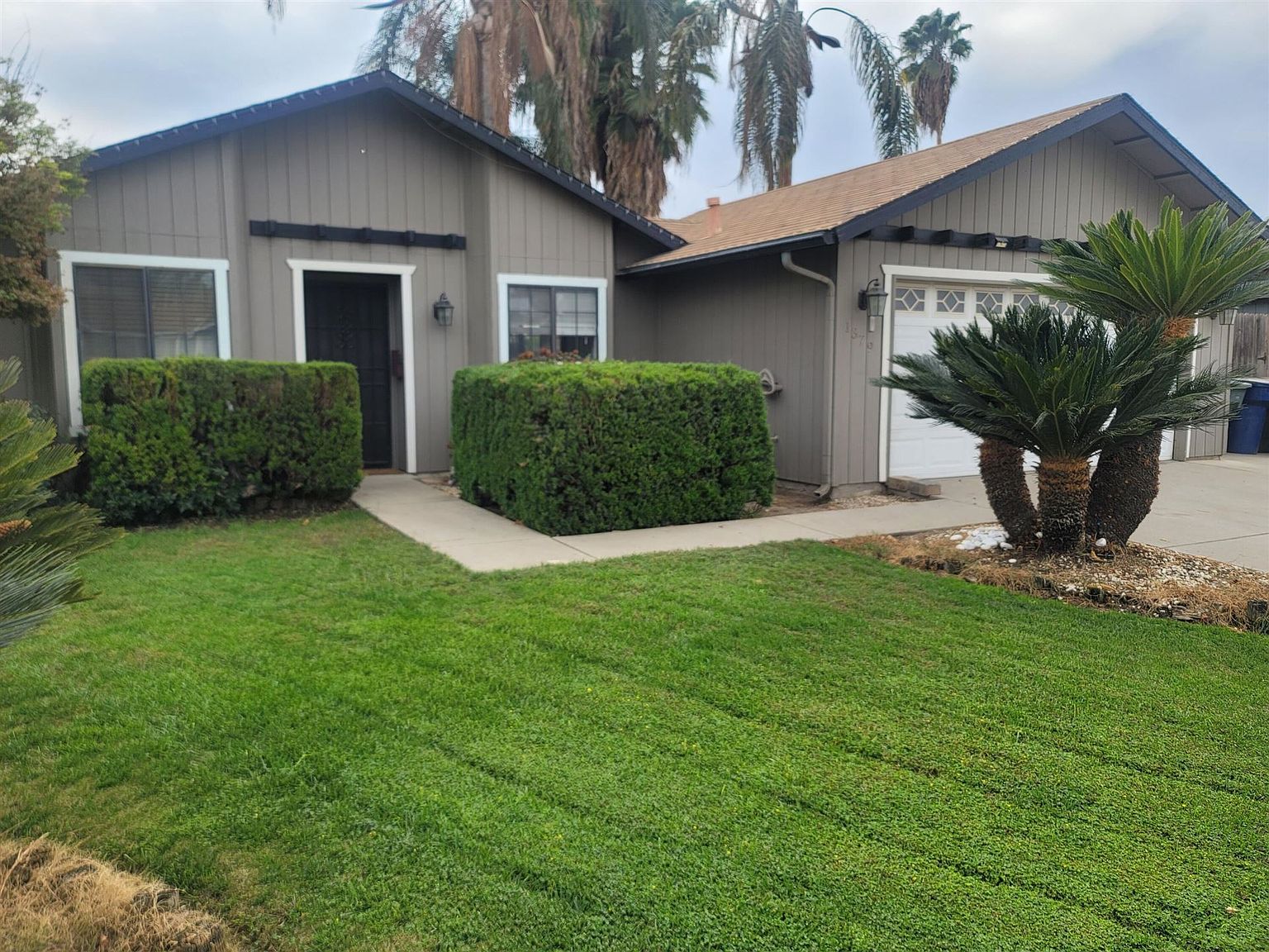 1379 E Brea Ave, Tulare, CA 93274 Zillow