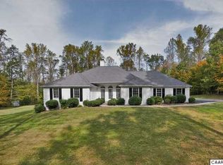 100 Roslyn Forest Ln, Charlottesville, VA 22901