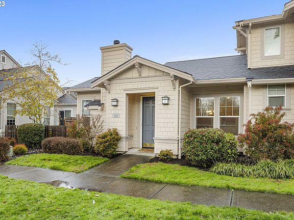 2nd image of 6435 NE Rosebay Dr