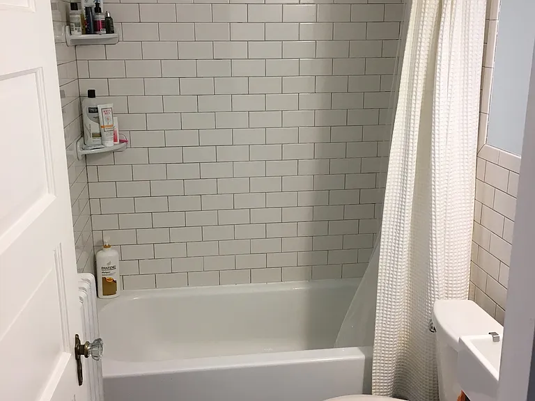 1221 Holbrook St NE — Photo 13