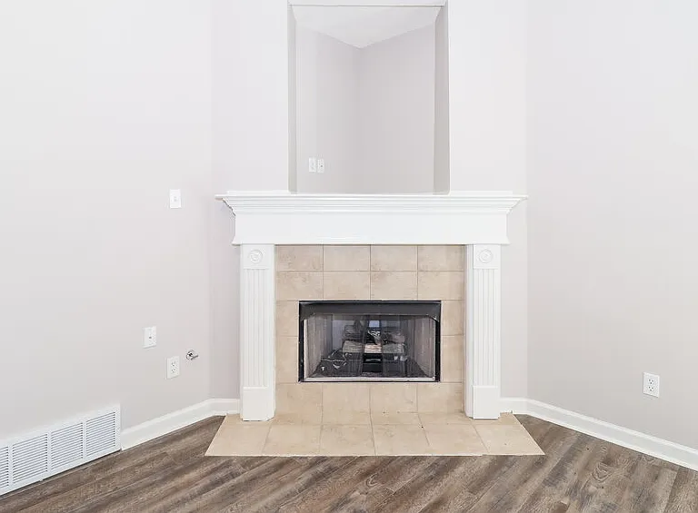 10088 Cross Valley Dr — Photo 3