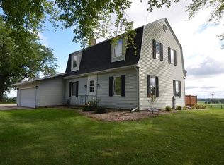 455 Howard ROAD, Whitewater, WI 53190
