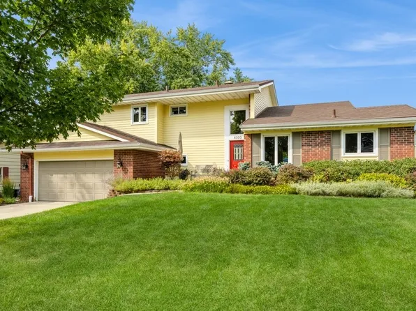 4105 Pommel Pl, West Des Moines, IA 50265