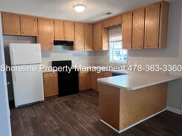 1937 Karen Cir #C, Milledgeville, GA 31061