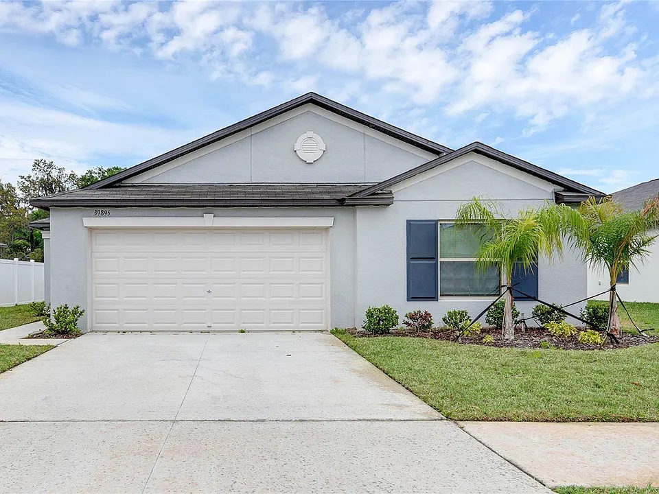 39895 Harvest Creek Ln
