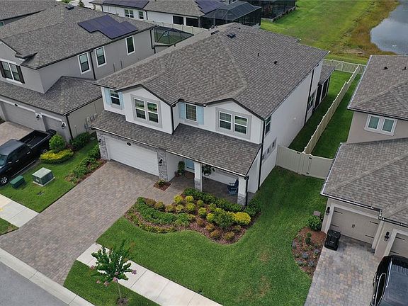 4th image of 19308 Breynia Dr