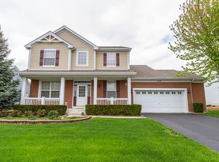 326 Copper Springs Ln, Elgin, IL 60124