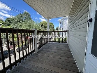 Sherman St — Photo 17