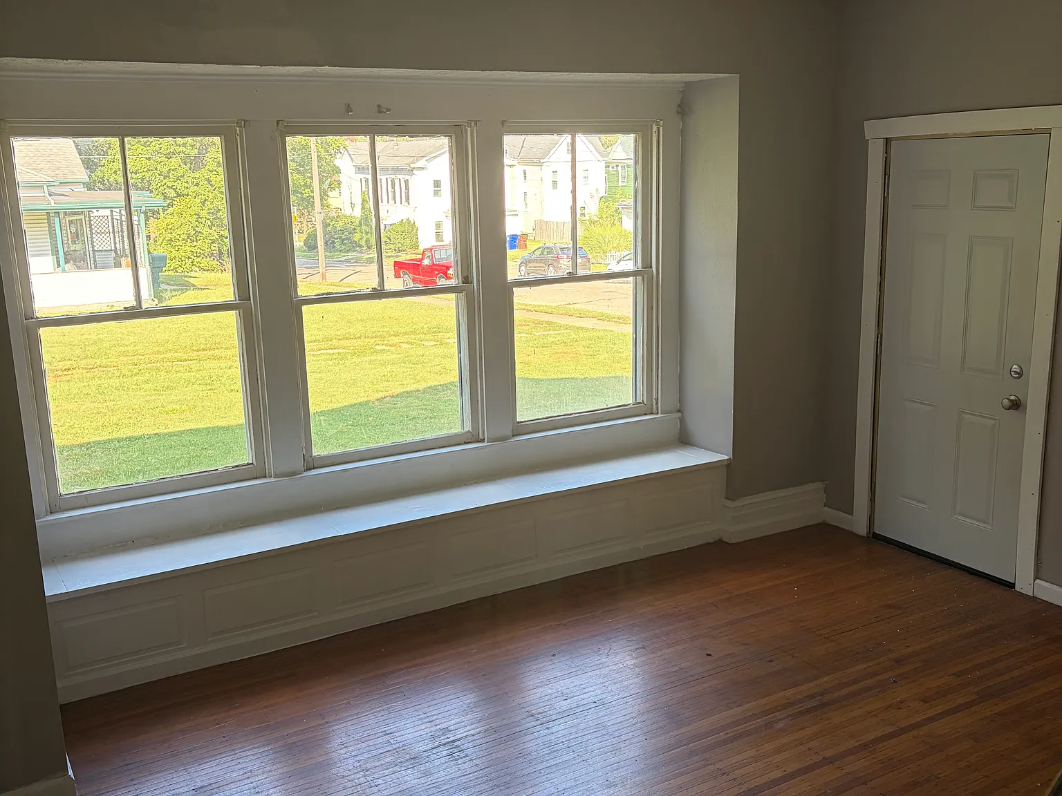 2 bed, 1000 sqft, $950 — Photo 4