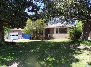 1202 Raley St, Gadsden, AL 35903