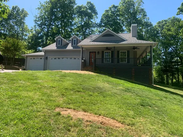 40 Brierfield Dr, Candler, NC 28715