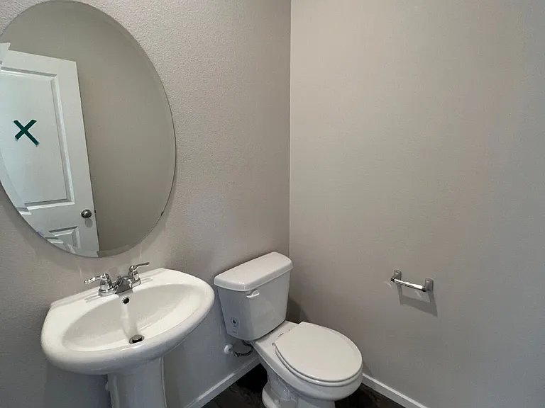2732 U St — Photo 5
