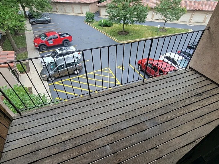 21W581 North Ave #70 — Photo 8