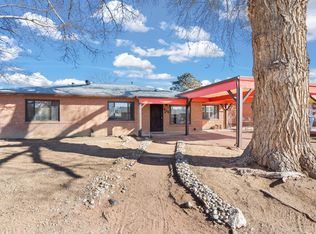 8711 Los Arboles Ave NE, Albuquerque, NM 87112
