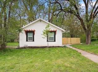 15015 E Truman Rd, Independence, MO 64050