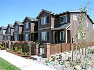 20771 NE Boulderfield Ave, Bend, OR 97701