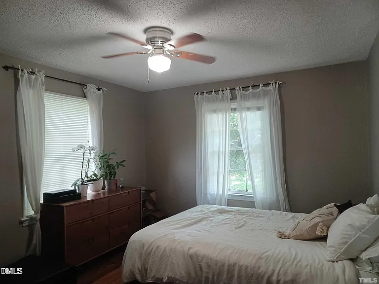 706 Van Buren Rd — Photo 4